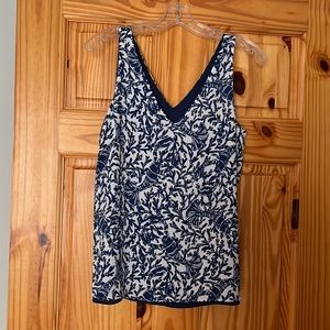 Lilly reversible tank
